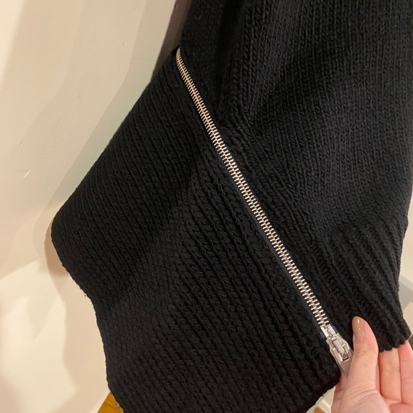 Alexander Wang Zip Back Sleeveless Sweater - Picture 5 of 13